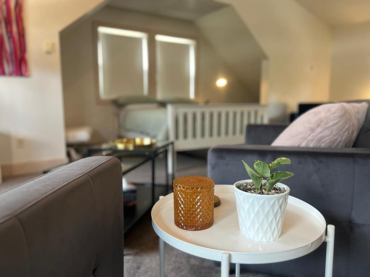 Fieldstone Guesthouse Clearwater Eksteriør bilde
